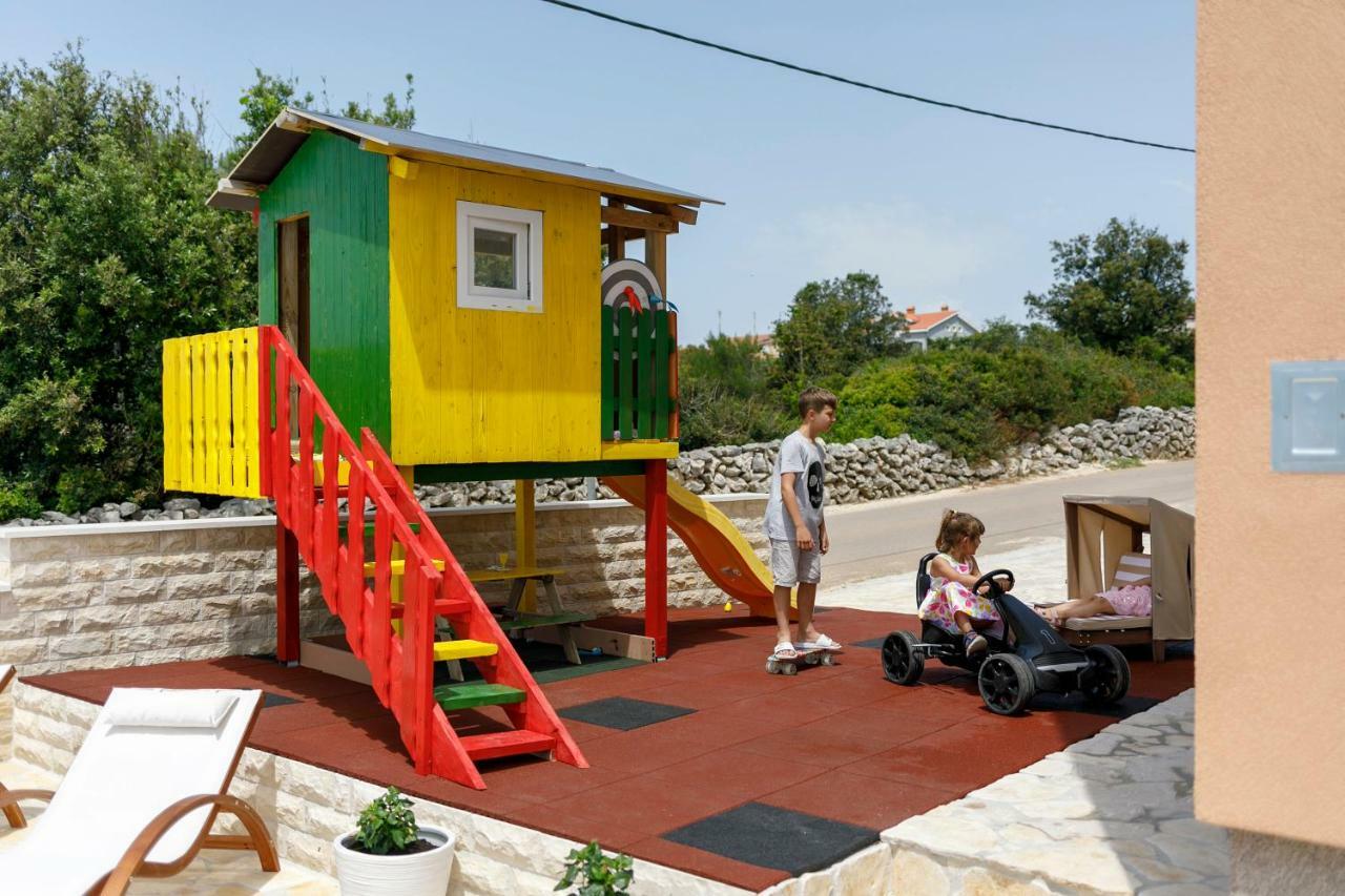 Villa Nivel วีร์ ภายนอก รูปภาพ