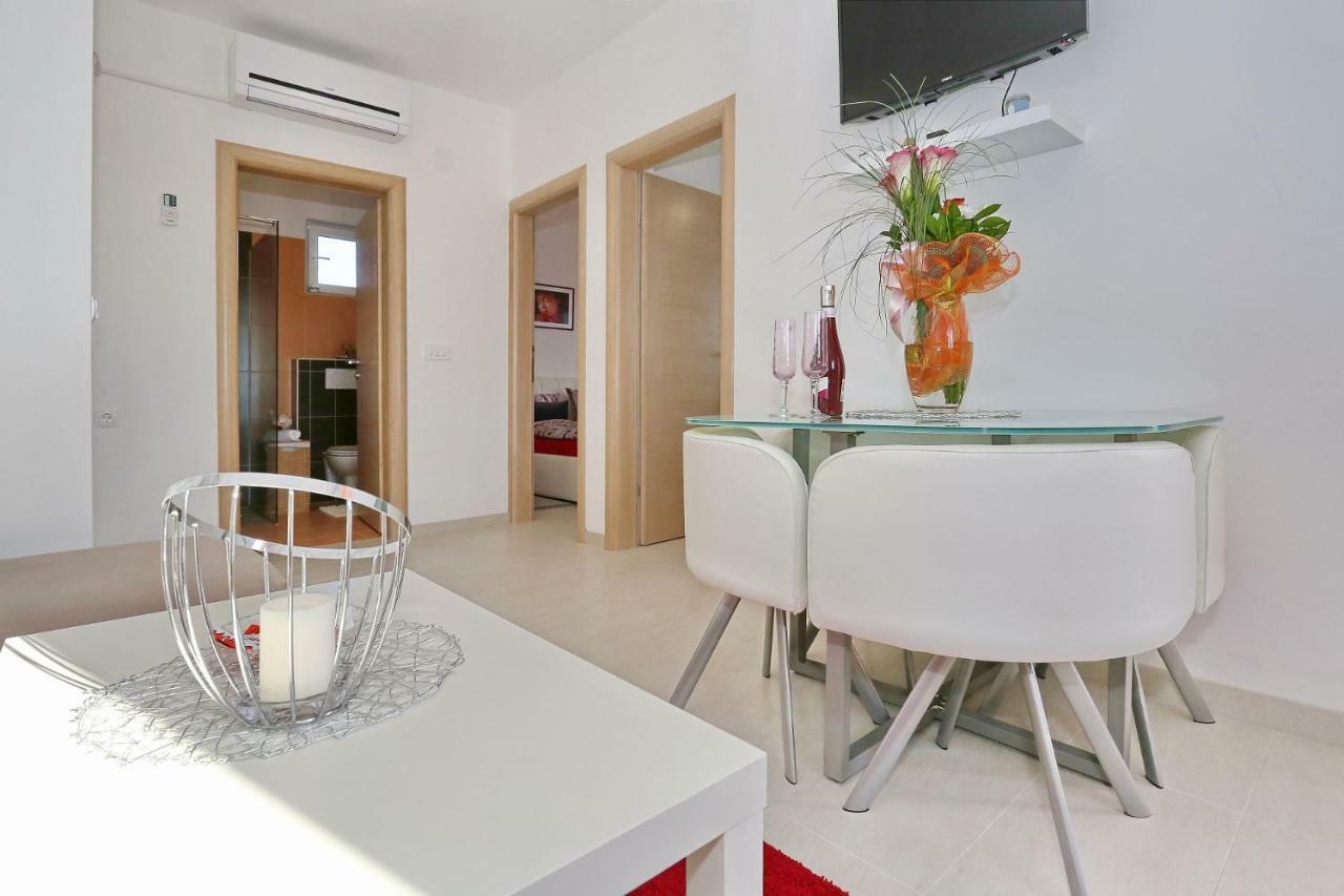 Villa Nivel วีร์ ภายนอก รูปภาพ
